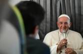 Папа Франциск заявив, що війна в Україні вигідна торговцям зброєю
