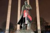 Надругательство над памятником Бандере: суд вынес приговор