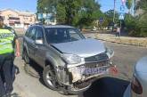 У Миколаєві зіткнулися дві «Тойоти»: водія забрала швидка