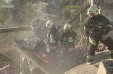 Росіяни вдарили по будівлі гімназії в Нікополі: загинули чотири пенсіонери