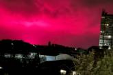Конец света: в Великобритании жителей напугало небо малинового цвета (фото)