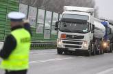 Польские перевозчики объявили о намерении блокировать границу с Украиной еще месяц