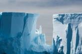 Гігантський айсберг розміром із місто «прокинувся» в Антарктиді