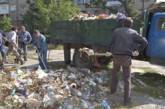 Активисты общественной организации «Наш город» вывезли полную машину мусора с Фалеевской