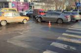 У центрі Миколаєва зіткнулися три автомобілі