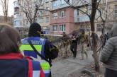 В Одесі чоловік взяв у заручники жінку з дитиною: поліція знешкодила зловмисника