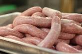 Україна значно збільшила експорт ковбас та м'ясних консервів
