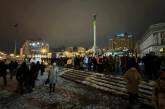 На Майдане в Киеве протестуют против отставки Залужного (видео)