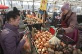 Овочі подорожчали, яйця та гречка подешевшали: як змінилися ціни в Україні за місяць
