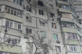 РФ вранці атакувала Херсон: потрапили до багатоквартирних будинків