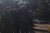 На Чернігівщині прикордонники дістали чоловіка з-під завалів після удару РФ (фото)