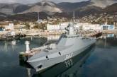 Россия устанавливает баржи для защиты флота в Черном море, - разведка