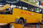В Індії перекинувся шкільний автобус: шестеро дітей загинуло