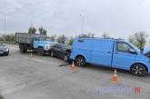 На въезде в Николаев столкнулись 4 автомобиля