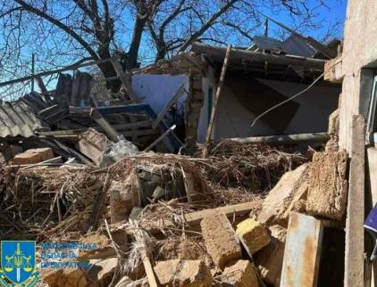 Пошкоджено будинки, машини, заклади освіти, торгові точки: ворог атакував Миколаївщину