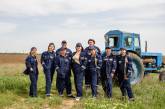 Чоловіків замінять жінки: на Миколаївщині запустили курси для трактористок