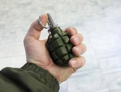 На Миколаївщині вибухнула граната, яку зберігав удома мешканець: «колекціонеру» відірвало ногу