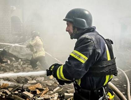 Удар по Одесі балістикою: загинуло троє людей, пошкоджено житлові будинки (відео)