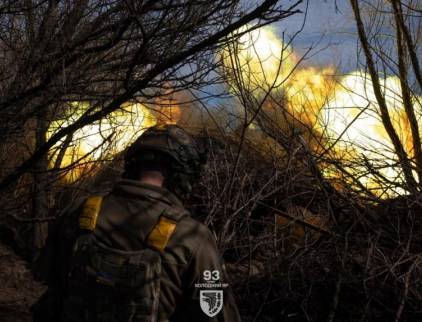 Україна готується до великого наступу РФ найближчими тижнями, - Reuters