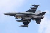 Зеленський розповів, скільки винищувачів F-16 потрібно Україні