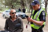 Перебувати у лісі заборонено: на Миколаївщині поліцейські здійснюють спільні патрулювання з лісниками