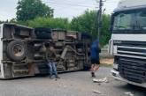 Автобус и грузовик столкнулись в Винницкой области: 11 пострадавших