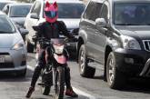 Что нужно знать водителям мотоциклов и скутеров о собственной безопасности: полиция дала советы
