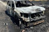 Враг ударил по Николаевской области при помощи FPV-дрона: повреждены гражданские авто и комбайн (фото)