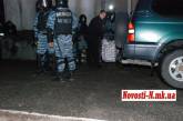 Протоколы 132 округа уехали из Первомайска на автобусе ПАЗ, а в Николаев приехали на «Лэнд крузере»