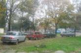В Николаеве из-за ремонтных работ тепловиков автотранспорт колесит зелеными зонами
