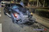 BMW Х5 врезался в маршрутку в Николаеве: двое пострадавших (фото, видео)