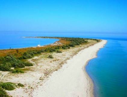 Окупанти перекинули катери з Криму на Кінбурнську косу