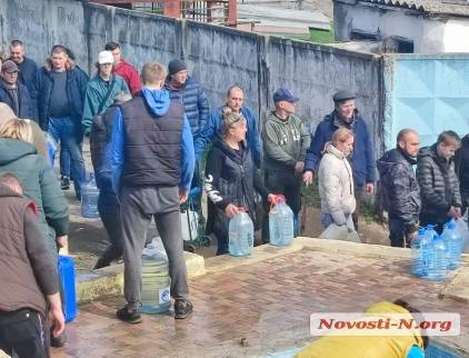 У Миколаєві мікрорайон залишиться до півночі без води: потрібно зробити запаси (адреси)