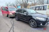 Mercedes в'їхав у Hyundai біля мосту у Миколаєві (фото)