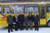 На Рождество ученики сельского интерната получили от губернатора Николаевщины новенький автобус