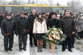 Николаевские чиновники возложили цветы к памятному знаку жертвам Холокоста