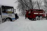 Стихия в Николаевской области: из снежных заносов спасли более 200 человек и 147 единиц автотранспорта