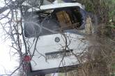 Водитель «Фольксвагена» погиб на месте происшествия, его 11-летняя дочь и 39-летний пассажир госпитализированы – таков итог аварии на Николаевщине