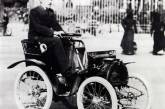 Один из первых автомобилей "Рено". 1903 г. ФОТО