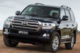 Toyota обновила Land Cruiser 200: первые фото