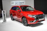 Новый гибрид от Mitsubishi будет освещать дом