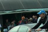Возмущенная толпа словила Москаля на Пьяном рынке в Ужгороде (ФОТО)