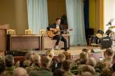 Вакарчук дал тайный концерт для ВСУ на Луганщине (ВИДЕО)