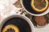 Диетологи объяснили, действительно ли кофе с лимоном помогает похудеть