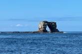 На Галапагосских островах обвалилась знаменитая Арка Дарвина. (ФОТО)