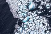 Ученые показали, как потепление разрушило крупнейший в мире айсберг. (ФОТО)