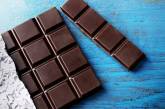 Ученые советуют ежедневно есть шоколад: названа оптимальная «доза»