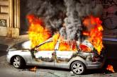 В Херсоне взорвалась машина с коллаборантом – СМИ (ВИДЕО)