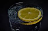 Что будет с организмом, если ежедневно пить воду с лимоном