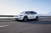 Автопілот Tesla спровокував масштабну ДТП із постраждалими (ВІДЕО)